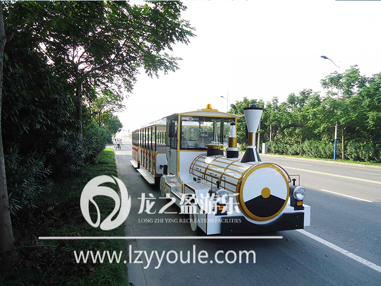 無(wú)軌觀光小火車按照驅(qū)動(dòng)方式分幾類？